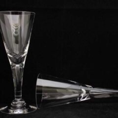 Royal Leerdam - Colonial Williamsburg Restoration - TEARDROP